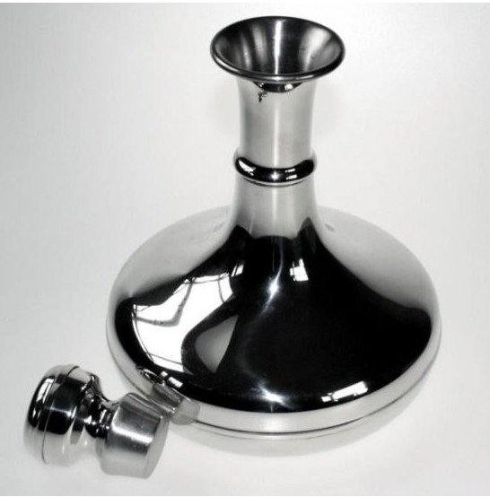 The History of the Ship's Decanter: Glass and Pewter